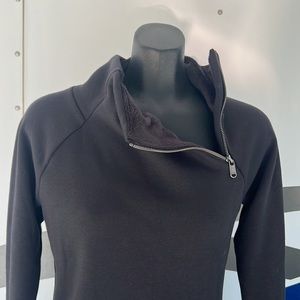Athleta NWOT long sleeve sweatshirt mini dress.  Zipper and secret pockets
